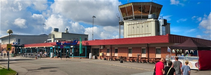 ÖREBRO FLYGPLATS