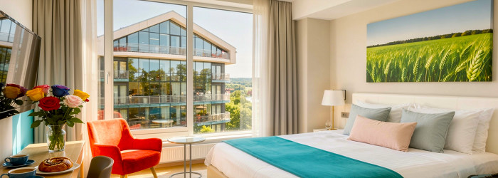HOTELL